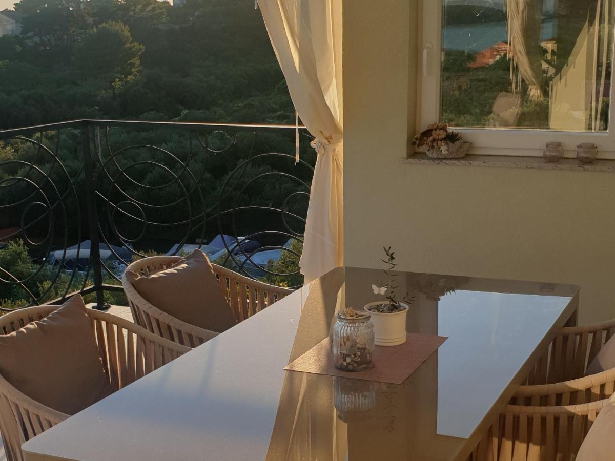 Apartment Mia 2 Banjol Eksteriør billede