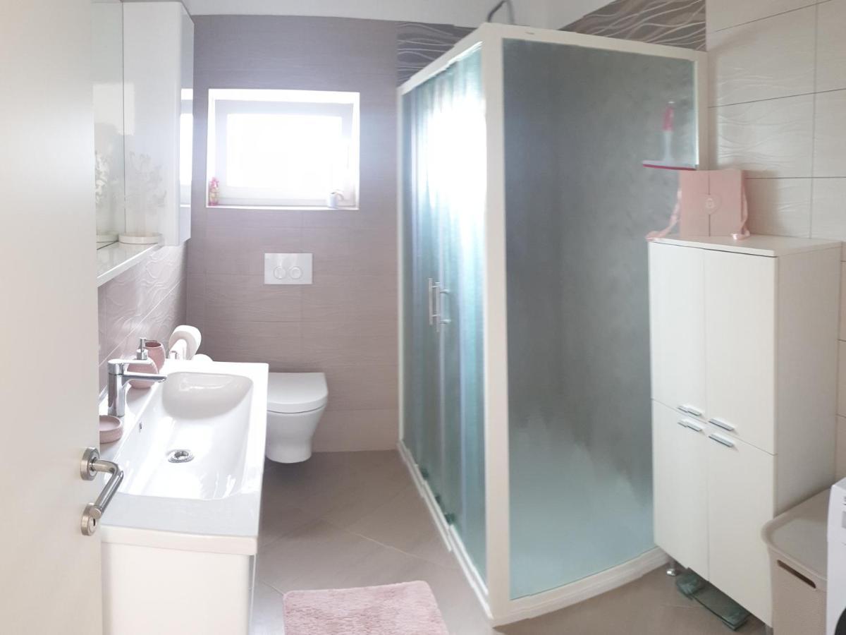 Apartment Mia 2 Banjol Eksteriør billede