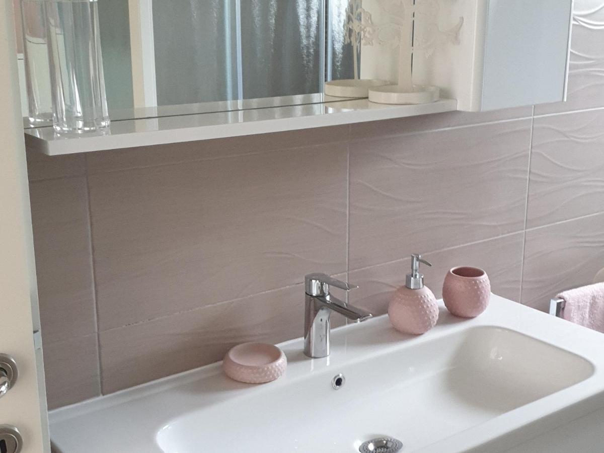 Apartment Mia 2 Banjol Eksteriør billede