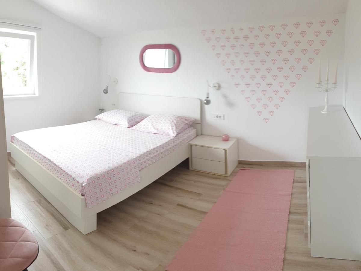 Apartment Mia 2 Banjol Eksteriør billede
