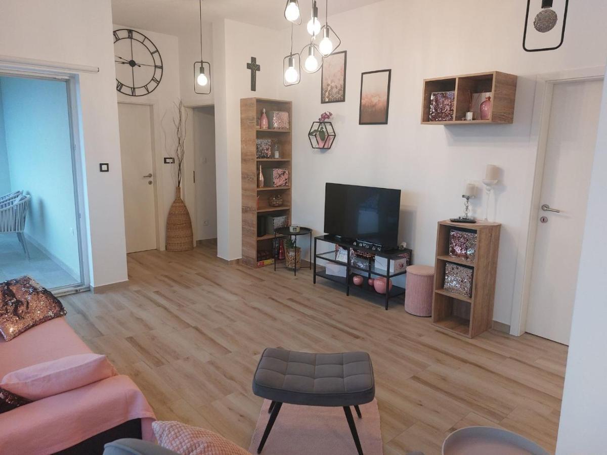 Apartment Mia 2 Banjol Eksteriør billede