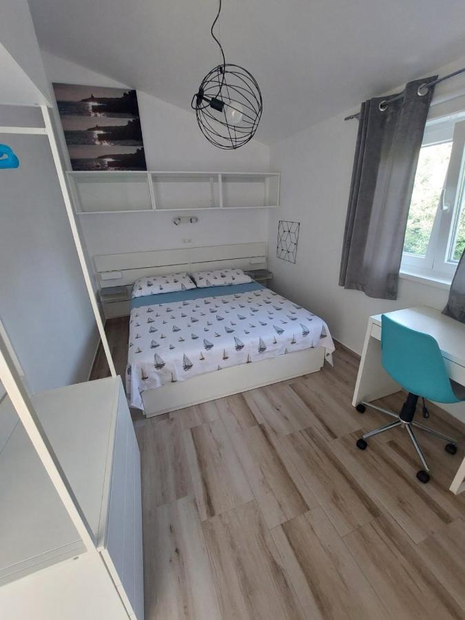 Apartment Mia 2 Banjol Eksteriør billede
